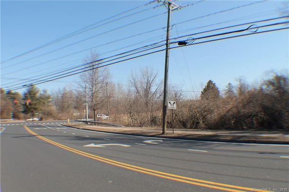 Elm St and Moody Rd: Elm St and Moody Rd, Enfield, CT 06082
